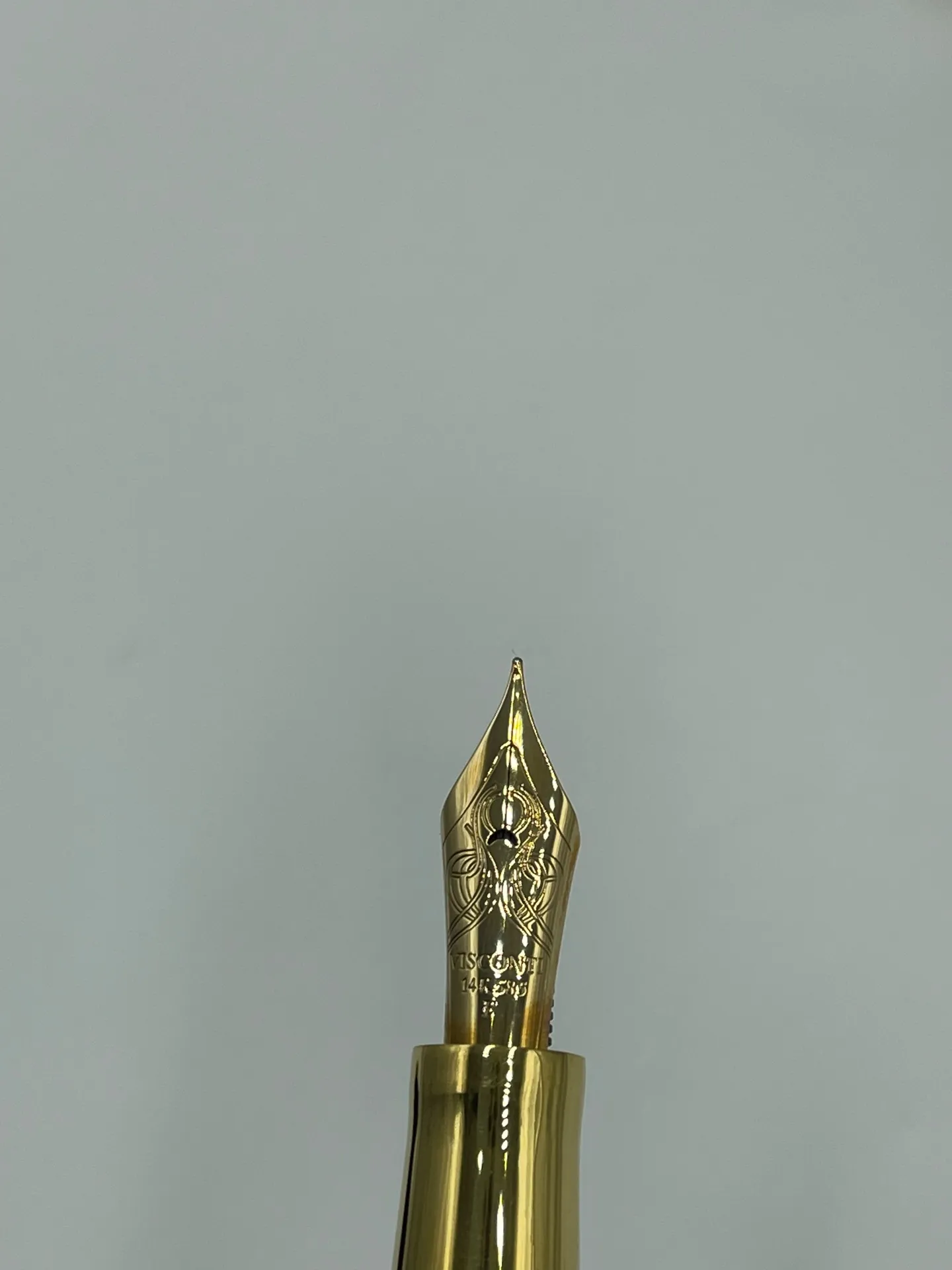 Ручка VISCONTI Opera, перо золото